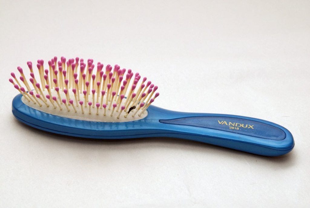 A qué se debe la caida del pelo