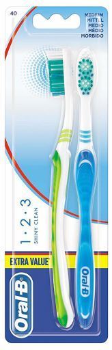 Oral-B Shiny Clean Toothbrush 2 Pieces