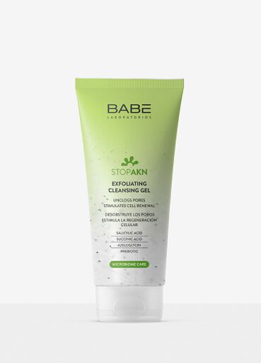 Stop Akn Limpiador Exfoliante 200 ml